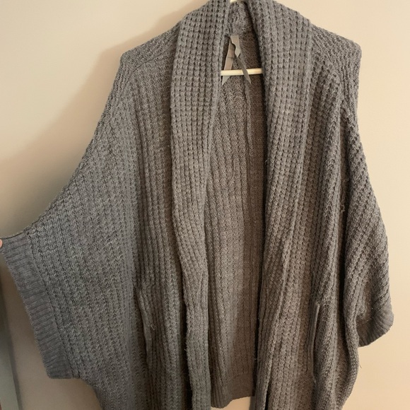 Penningtons Sweaters - Melissa McCarthy Cocoon Sweater | Light Grey | Very oversized (can fit to 4X)